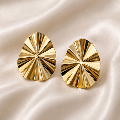 Aurelia Stud Earrings